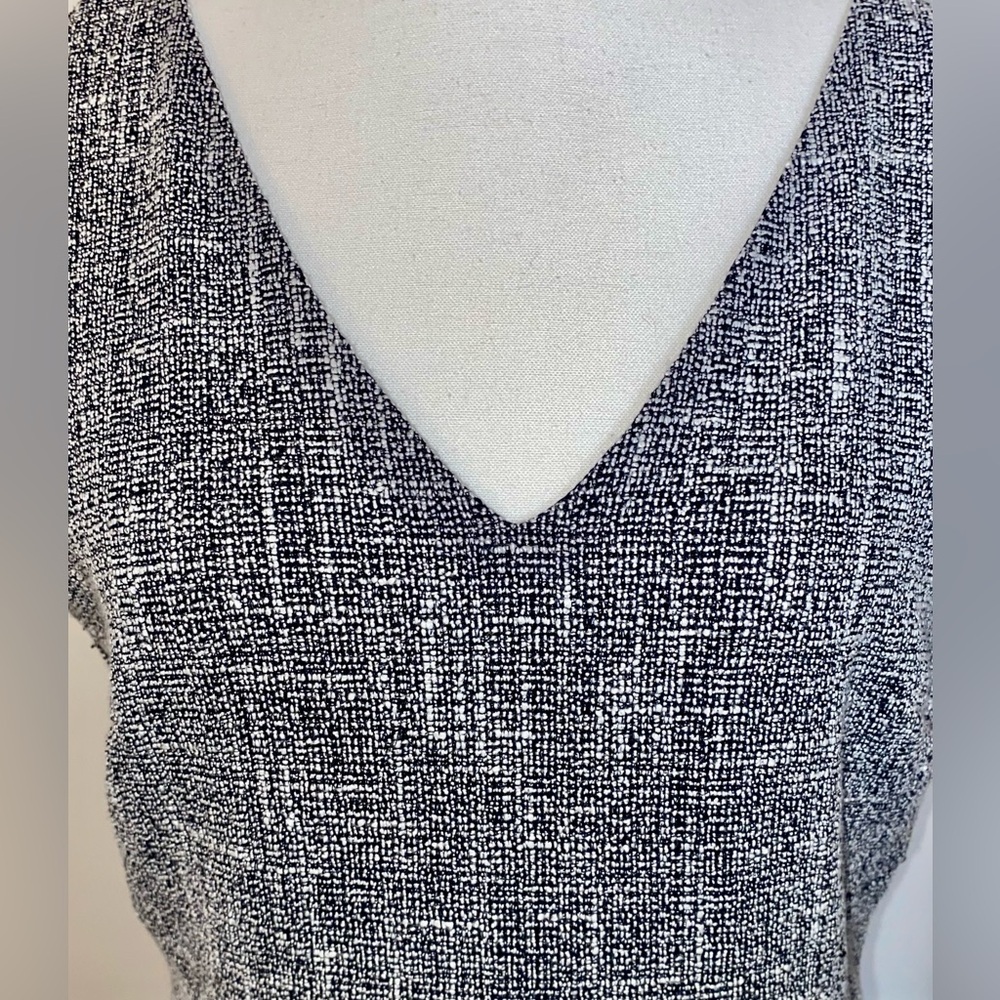 Banana Republic Black Gray Navy White Tweed Sleeveless V Neck Sheath Size 6 - Picture 2 of 11